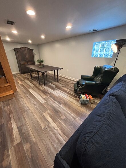 Basement Family Room - 4605 Prairie Ave
