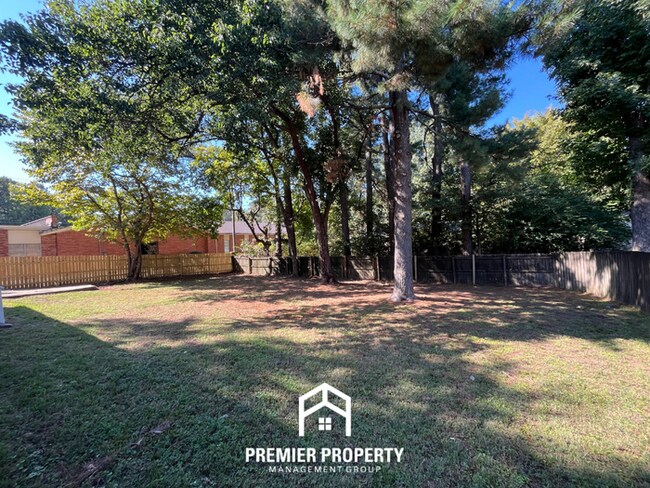 Building Photo - 3821 Oak Lake Ln