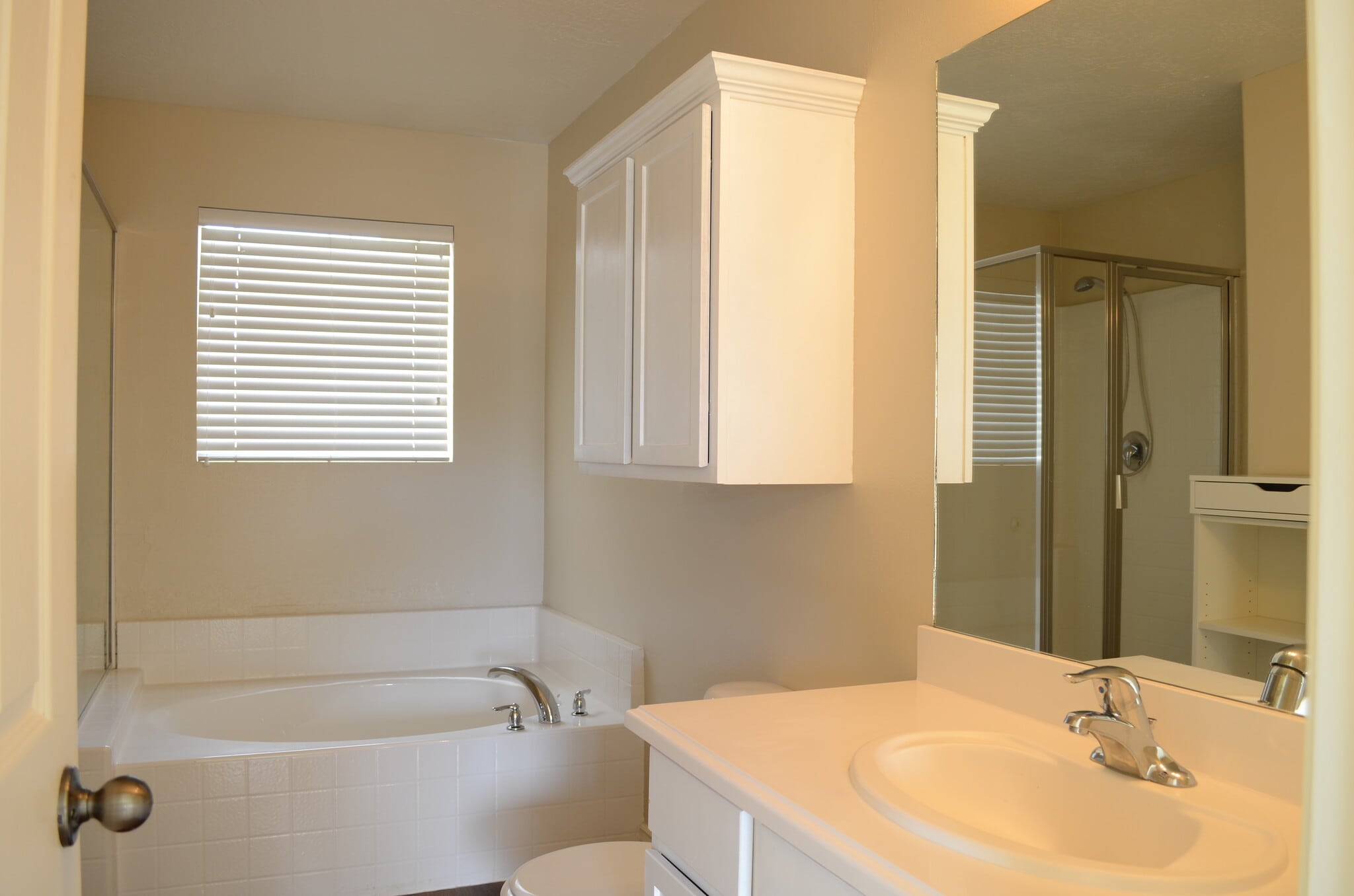 Master Bath - 152 S 1100 W