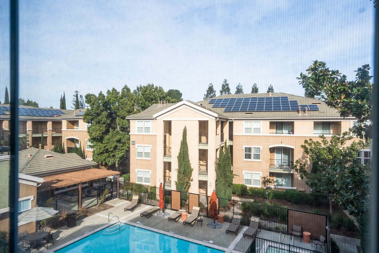 Building Photo - 121 Roble Rd