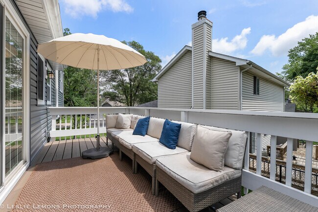 Building Photo - 685 Milton Dr