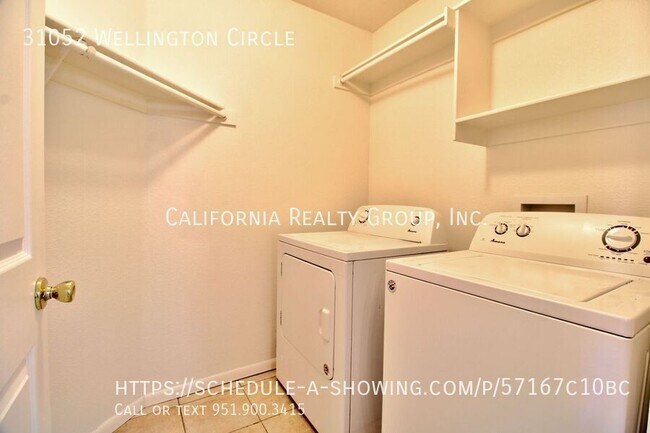 Building Photo - 31052 Wellington Cir