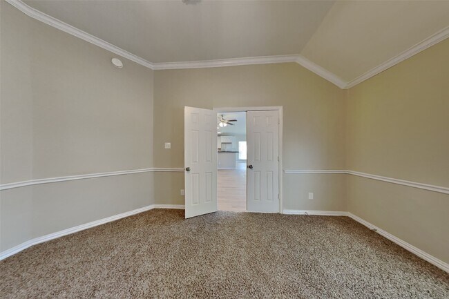Building Photo - 3326 Beacon View Ct