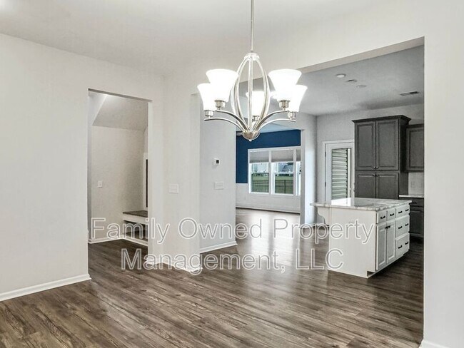 Building Photo - 242 Dunlin Dr