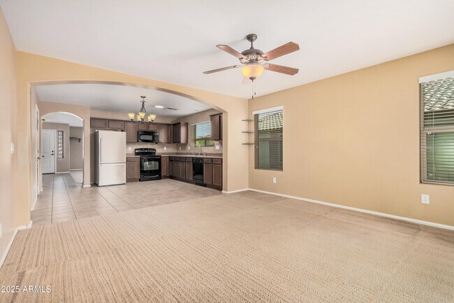 Building Photo - 5000 S Rovey Pkwy