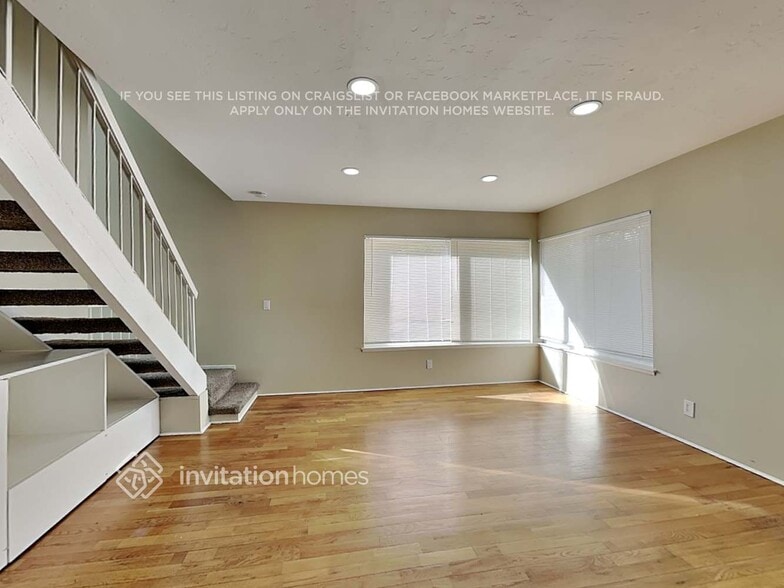 Building Photo - 458 Anacapa Cir