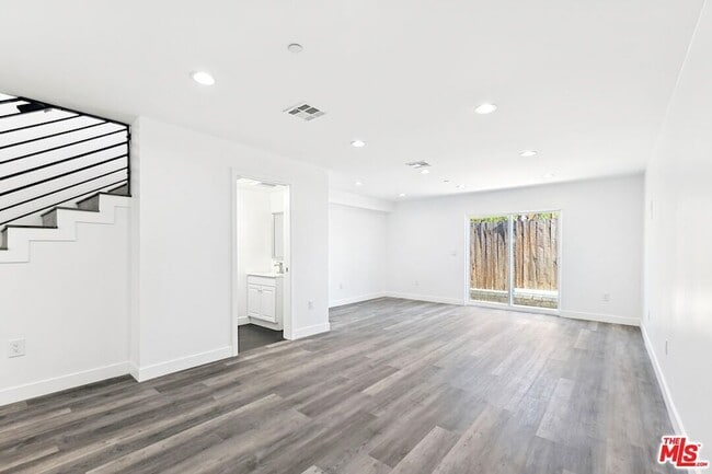 Building Photo - 17610 Sherman Way