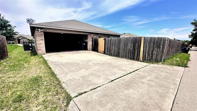 Building Photo - 644 Rain Lily Dr