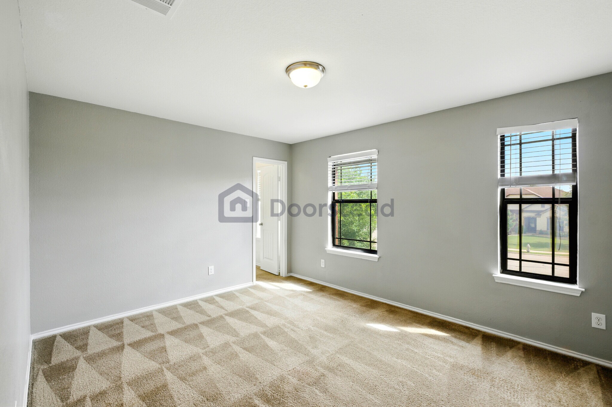 Building Photo - 920 Water Hyacinth Loop