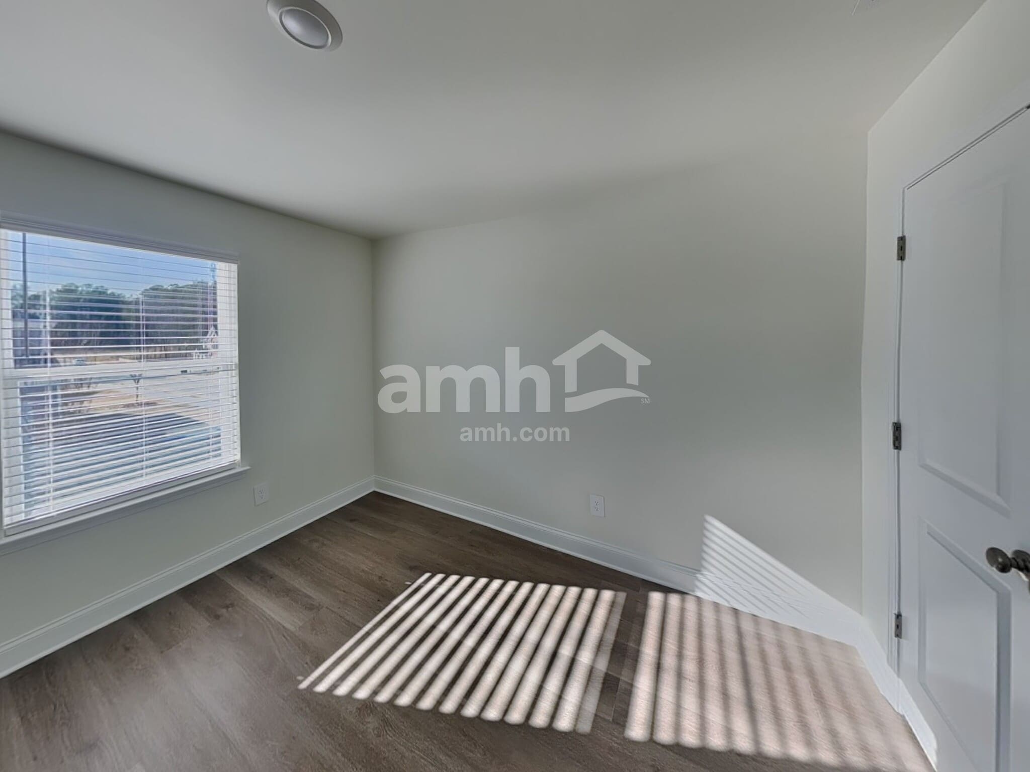 Building Photo - 3504 Shane Hill Rd SW