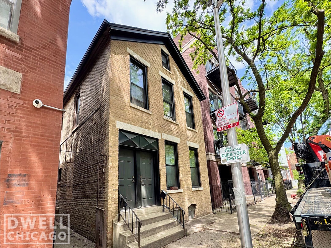 Building Photo - 518 N Hermitage Ave