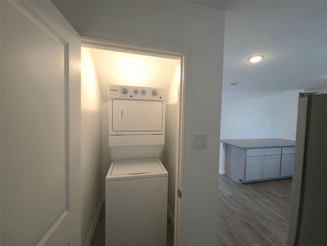 Building Photo - 16447 Valerie Marie Pl