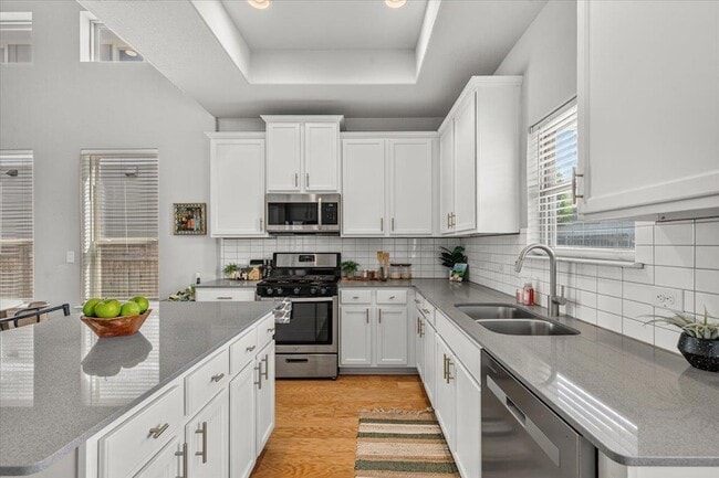 Building Photo - 9603 Tanager Way