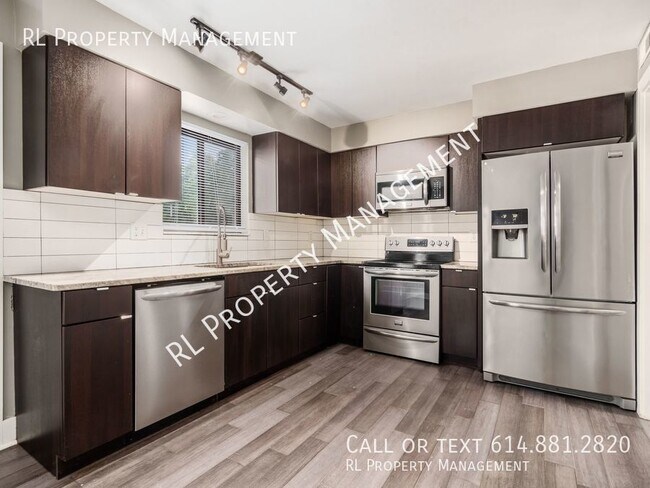 Building Photo - Beautiful 3 bedroom 1.5 bath condo in Wexmoor