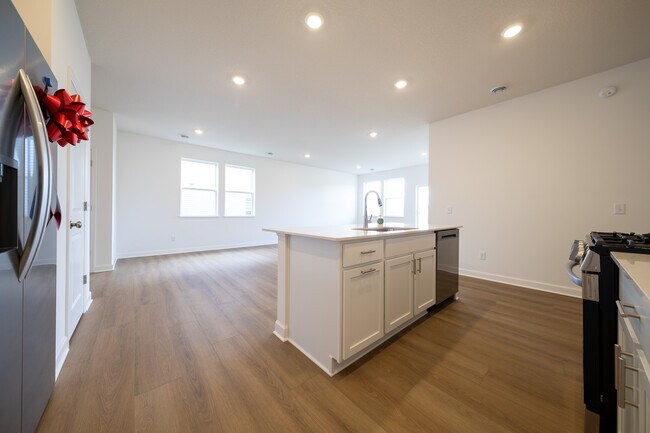 Building Photo - 22660 Isla Wy