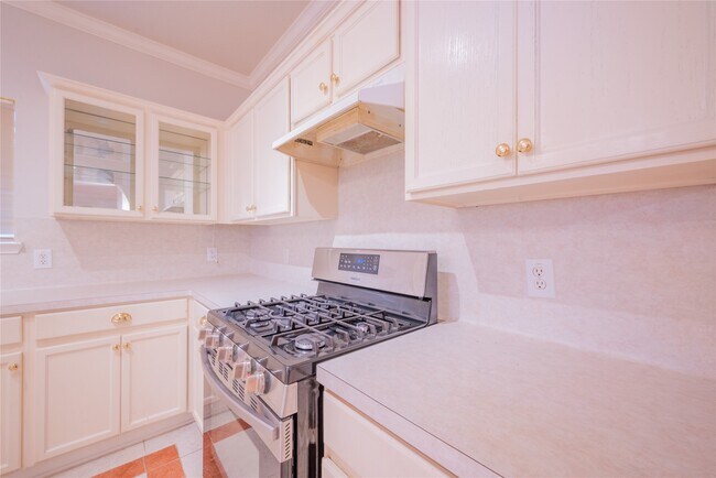 Building Photo - 9414 Lerin Ln