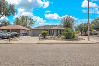 Building Photo - 4125 Goldenrod Ave