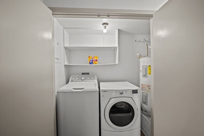 Building Photo - Move-In Ready Living at The Ashton on 287: Fully Furnished Apartments with Utilities Included