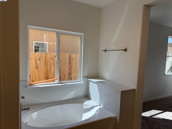 Building Photo - 4671 Irma Dr