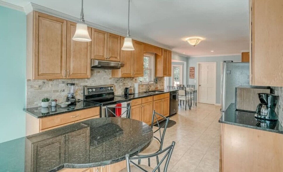 Building Photo - 2417 Exton Shore Dr
