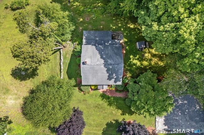 Building Photo - 158 Lewis Hill Rd