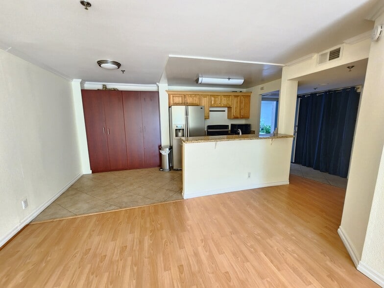 Building Photo - 4401 Sepulveda Blvd
