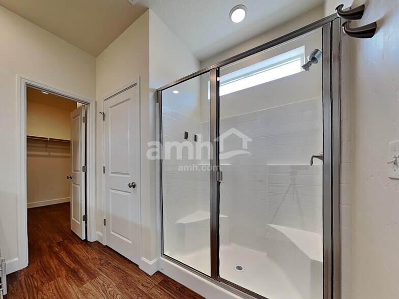 Building Photo - 3537 S Bartlett Way