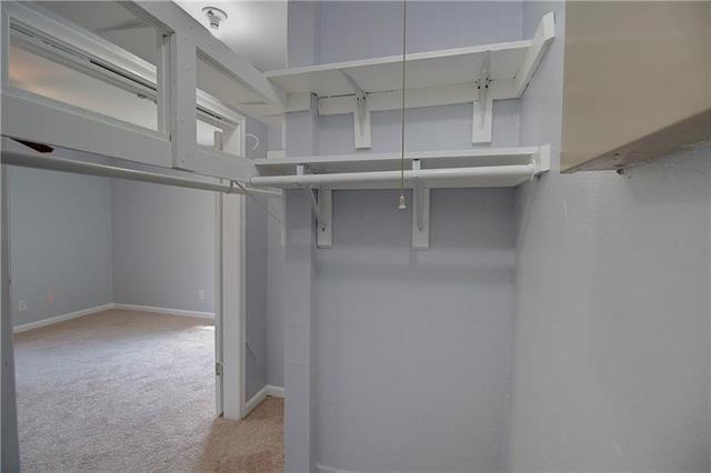 Building Photo - 8115 Claremont Dr