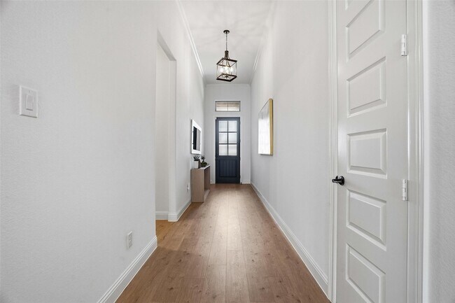 Building Photo - 513 Fieldstone Ln