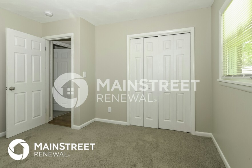 Building Photo - 303 Elk River Dr