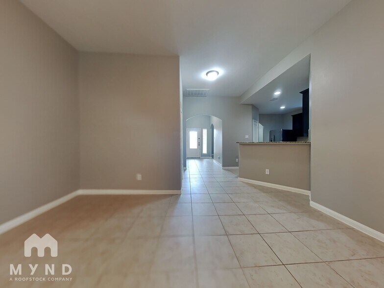 Building Photo - 9094 Nina Rd