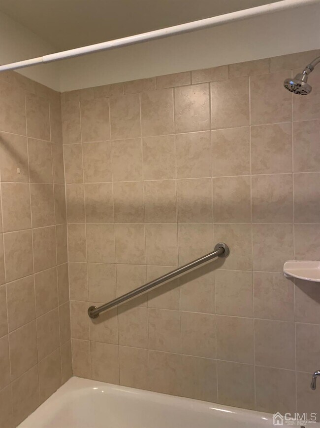 Building Photo - 200 Freeman St