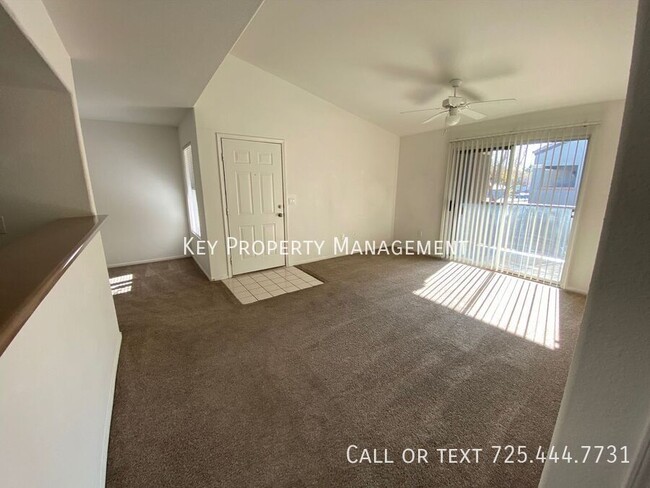 Building Photo - 555 E Silverado Ranch Blvd