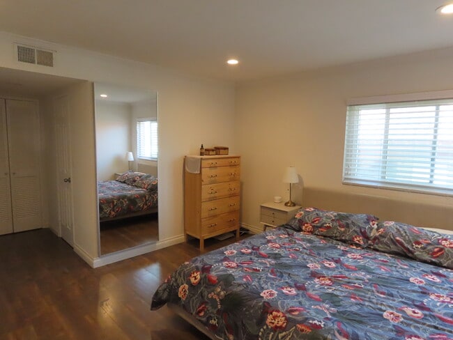 Building Photo - 11337 Nebraska Ave