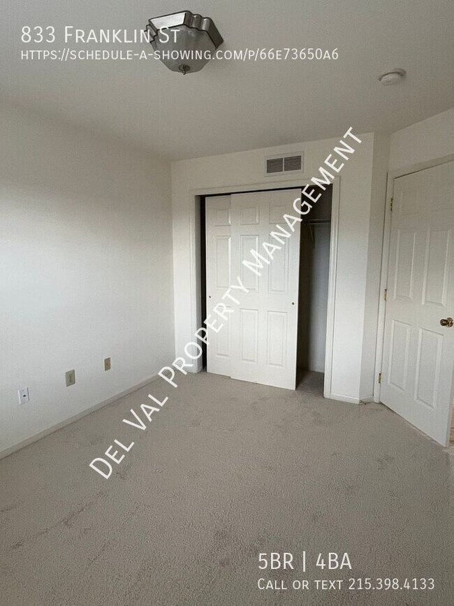 Building Photo - 833 Franklin St