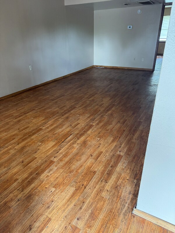 Primary Photo - 750 Bonham St