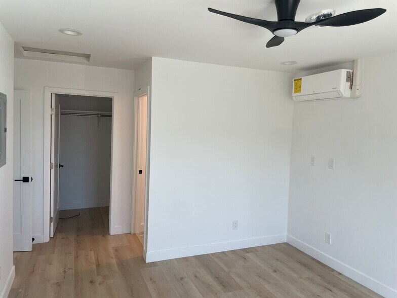 Building Photo - 7738 Whitsett Ave