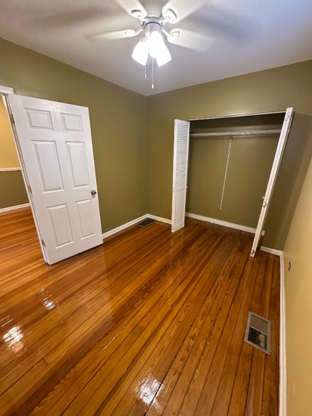 Building Photo - 8220 S Coles Ave