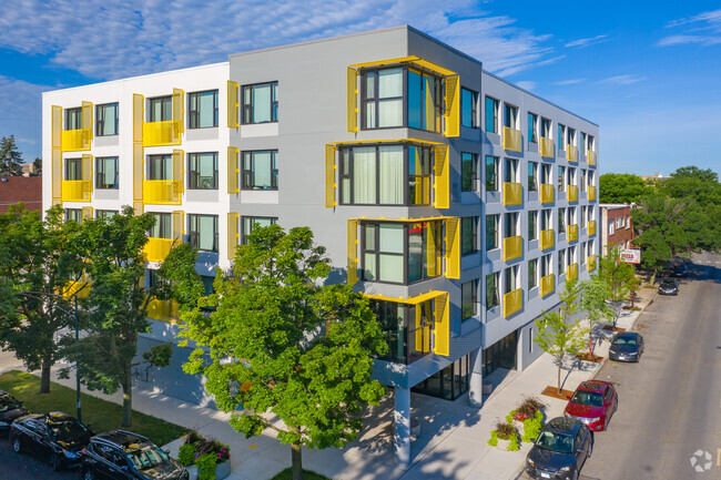 Building Photo - Oso Apartments