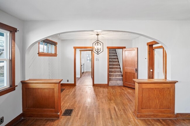 Building Photo - 2201 SW 8th St