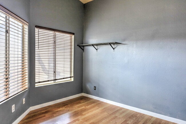 Building Photo - $1,000 Move-In Credit - Mission View off Valencia. Cardinal and Los Reales Rd