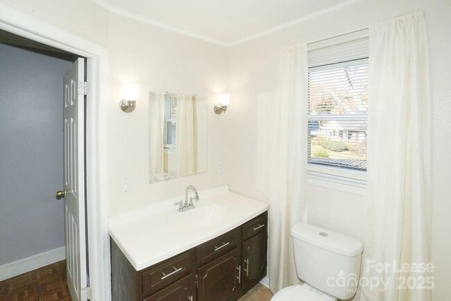 Building Photo - 1632 Kimberly Dr