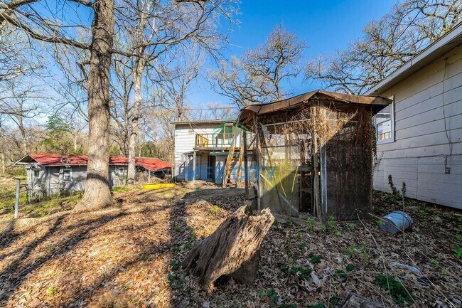 Building Photo - 15417 Flud Rd