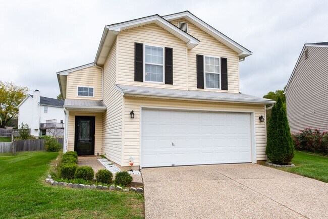 Building Photo - Beautiful Townhouse for Rent