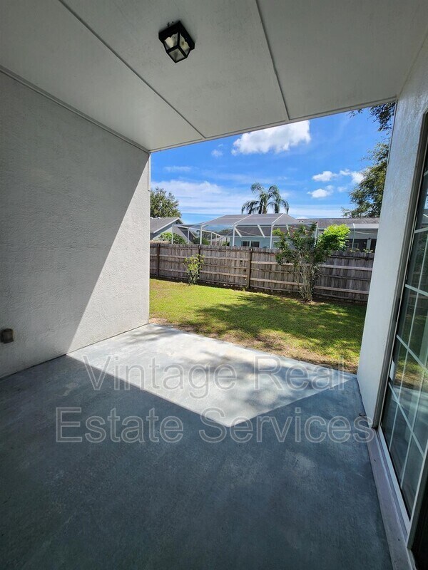 Building Photo - 819 Sandy Trail Pl