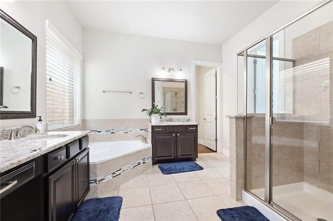 Building Photo - 3804 Carya Dr