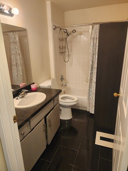 Building Photo - 2233 James Bilbray Dr