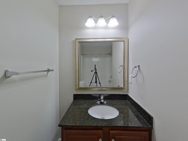 Building Photo - 701 Fountain Brook Ln