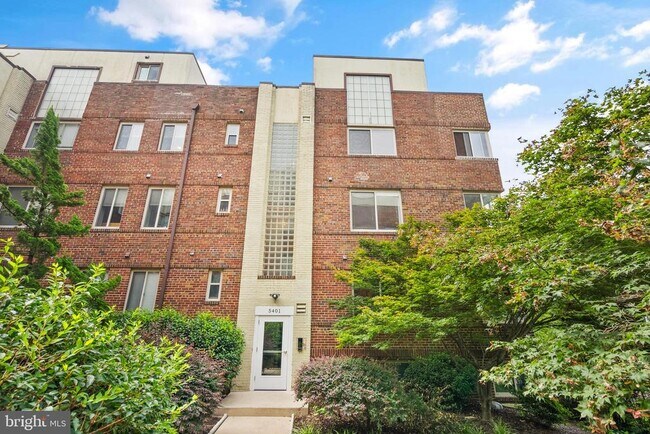 Building Photo - 5401 9th St NW