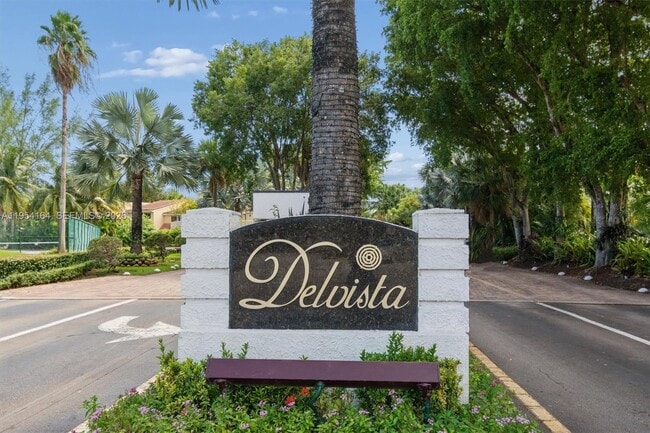 Building Photo - 20225 NE 34th Ct